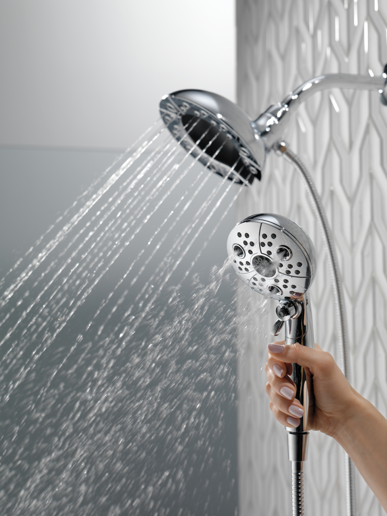 Delta Universal Showering Components: H2Okinetic® In2ition® 5-Setting Two-in-One Shower