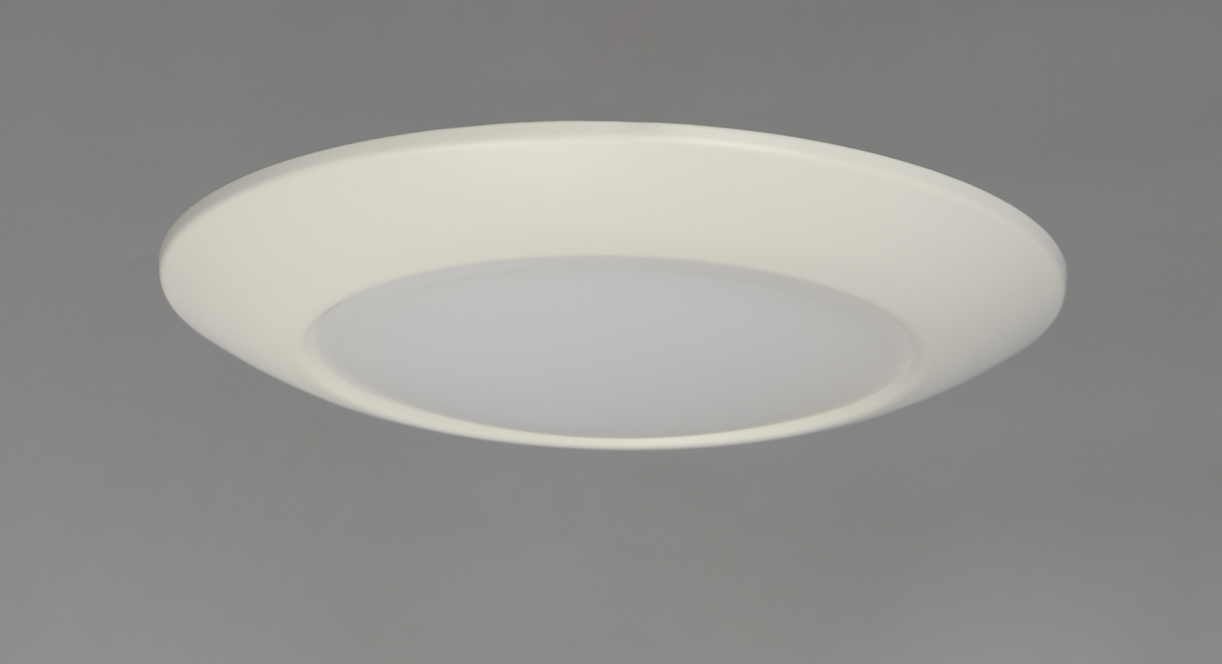 Diverse-Flush Mount