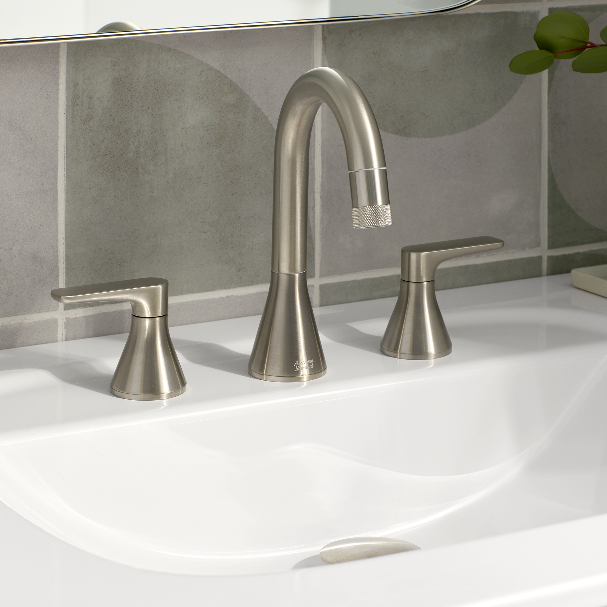 Aspirations 8-Inch Widespread 2-Handle Pull-Down Bathroom Faucet 1.2 gpm/4.5 L/min With Lever Handles
