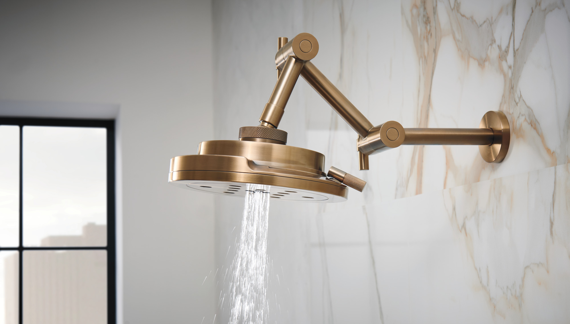 Brizo Litze®: 8” H2Okinetic<sup>®</sup> Round Multi-Function Wall Mount Showerhead