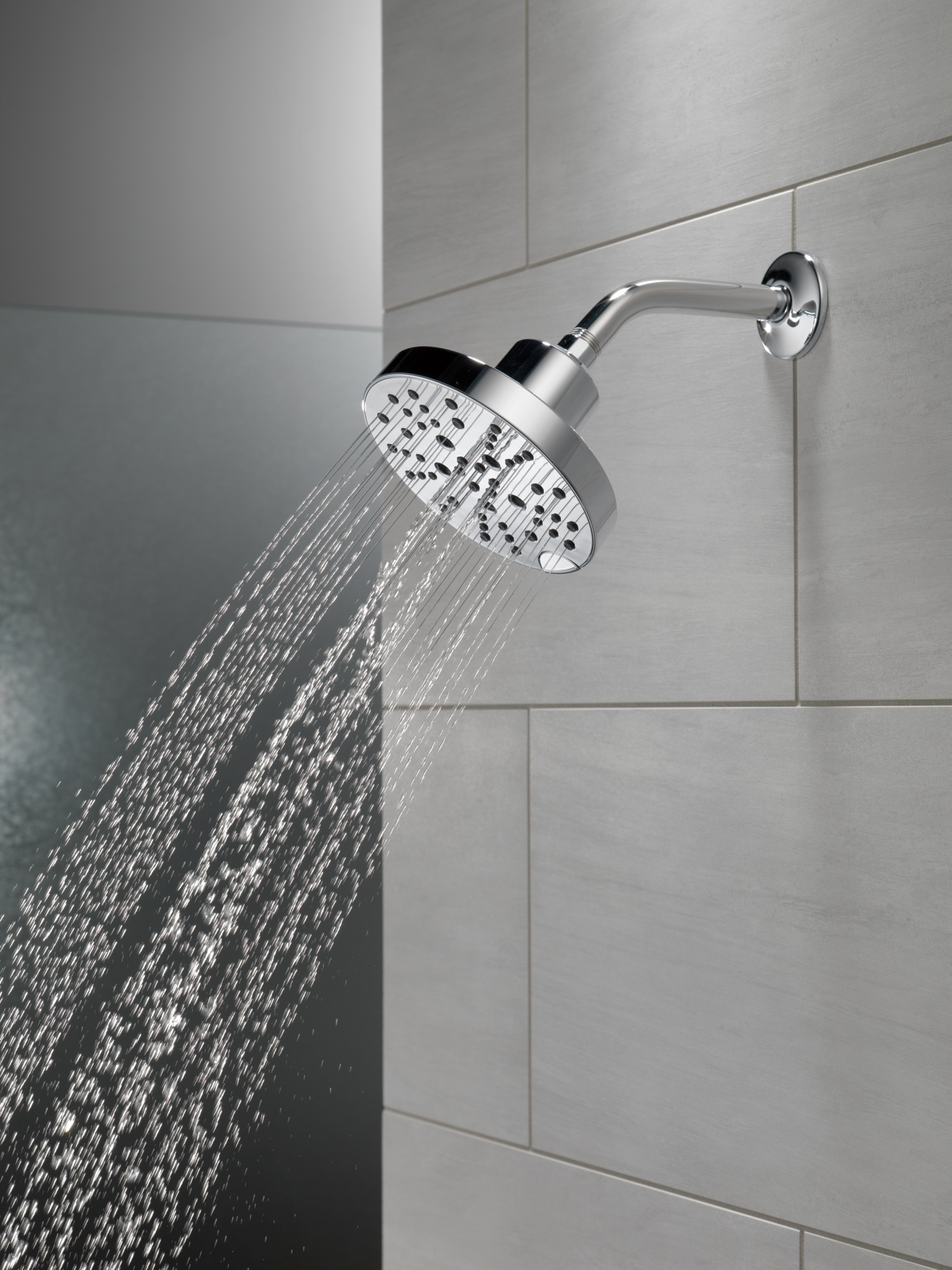 Delta Universal Showering Components: 5-Setting H2OKinetic Round Cont Raincan